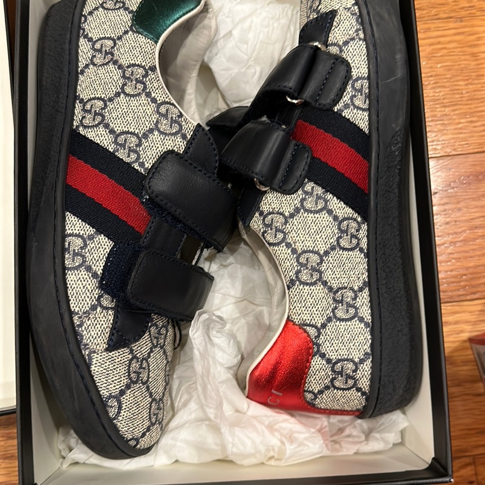 Gucci kids in 12.5-1Y